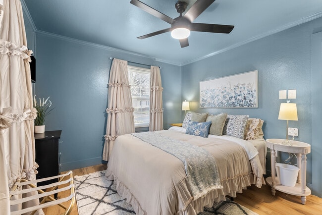 Building Photo - 201 Perrymont Ave