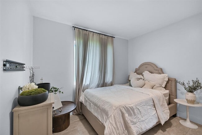 Building Photo - 8780 SW 200th Terrace