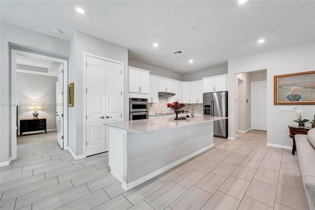 Building Photo - 9206 Passiflora Wy
