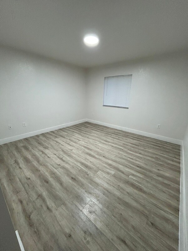 Building Photo - 441 NW 12th Ave