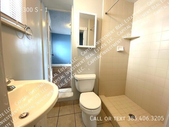 Building Photo - 470 E 300 S