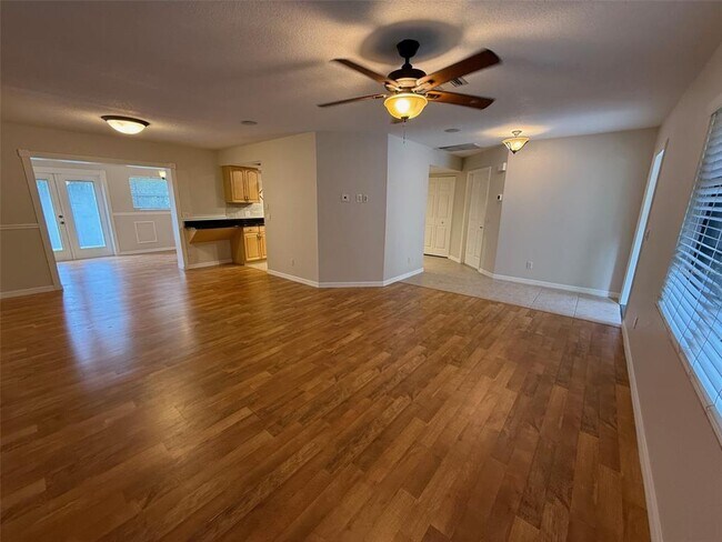 Building Photo - 20979 Lawson Ave