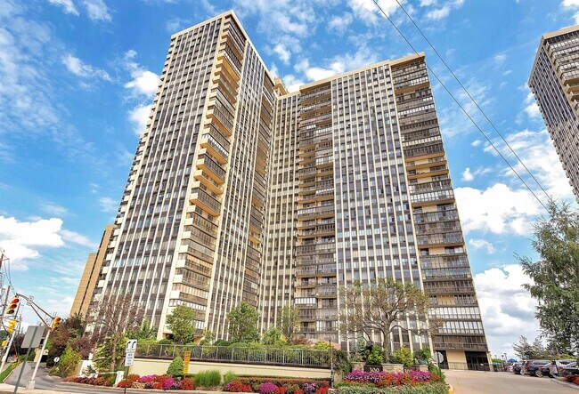Primary Photo - 300 Winston Dr