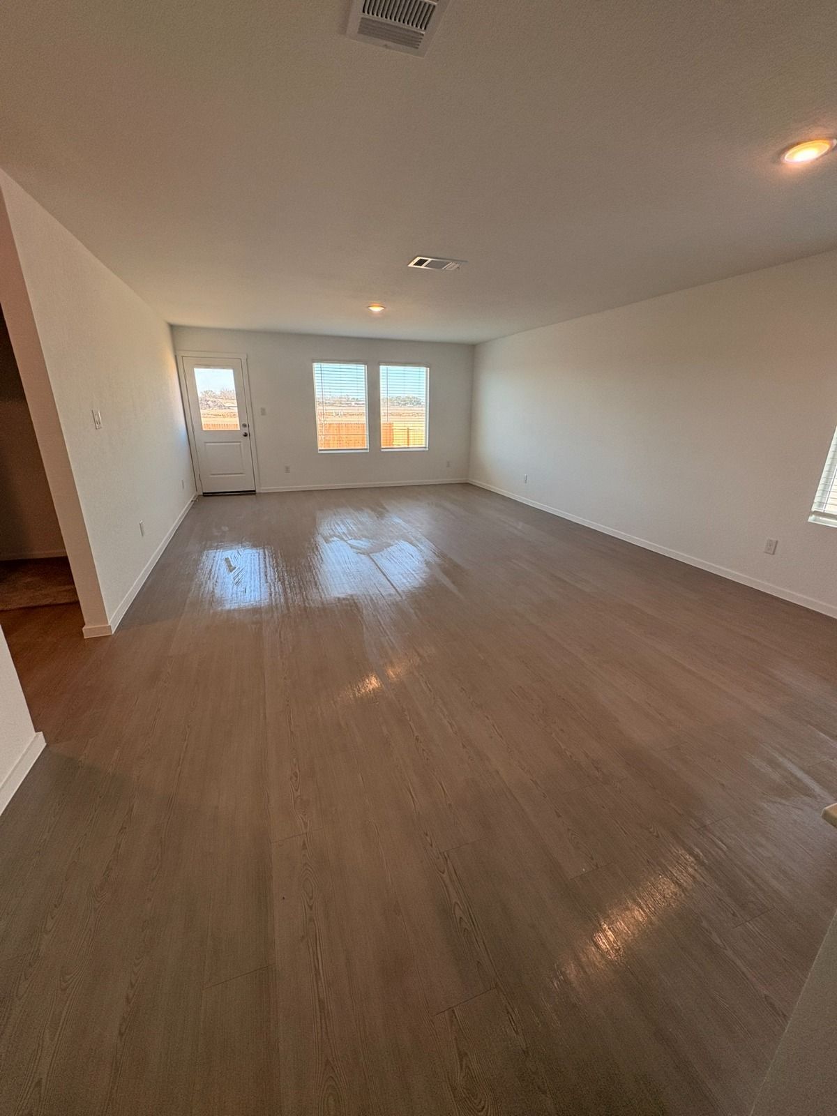 Building Photo - 328 Pacific Waters