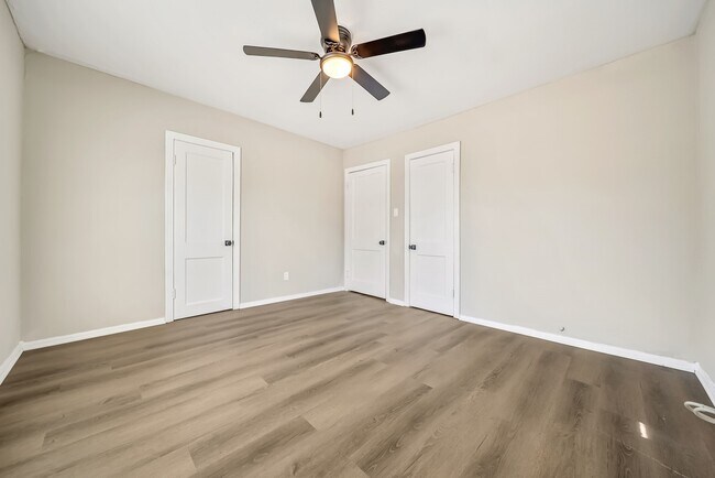 Building Photo - 2619 Nettleton St