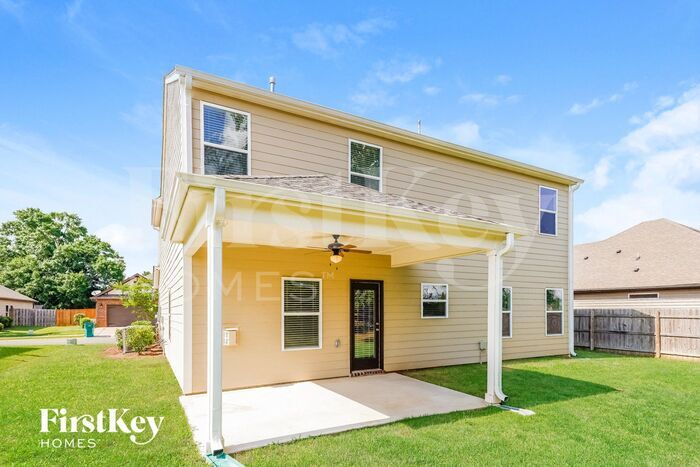 Building Photo - 22851 Sanders Way