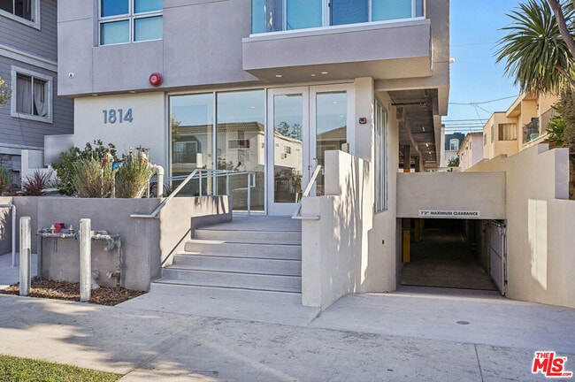 Building Photo - 1814 Federal Ave