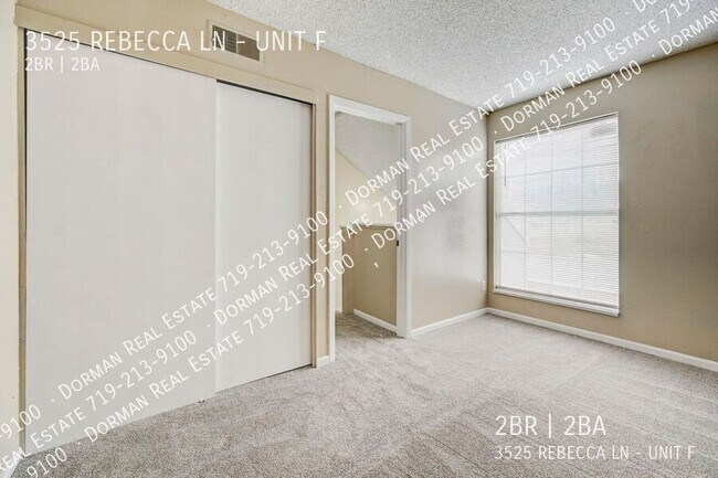 Building Photo - 3525 Rebecca Ln