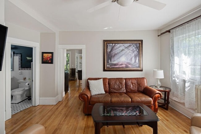 Building Photo - 2713 Garfield Ave