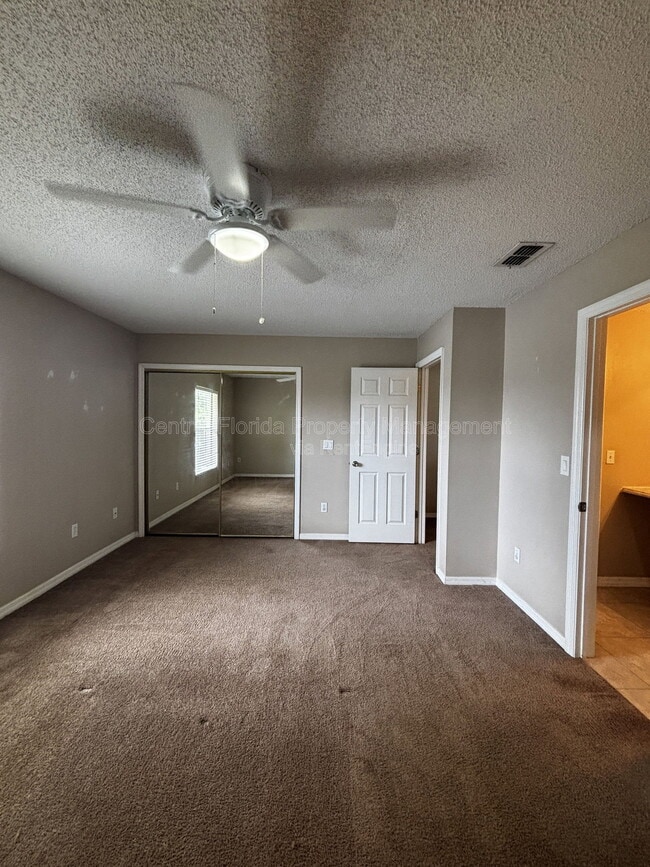 Building Photo - 1627 Long Ridge Ct