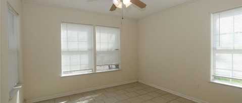 Building Photo - 2927 S Staples St