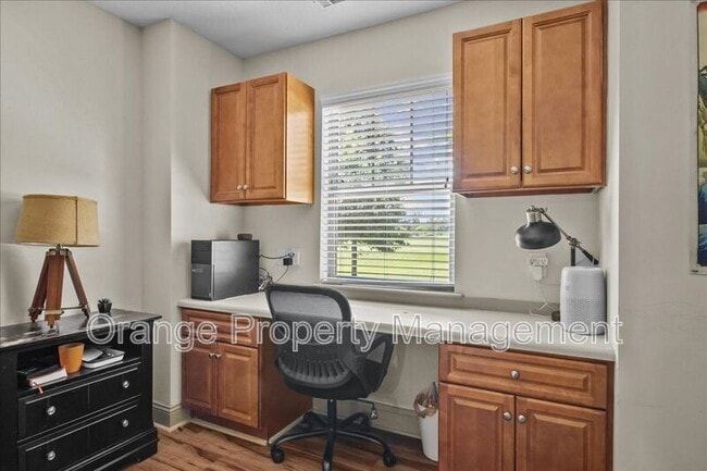 Building Photo - 1613 Muscovy Wy