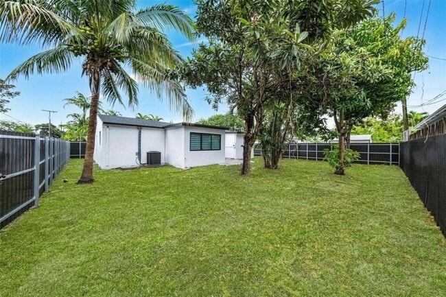 Building Photo - North 25th Avenue