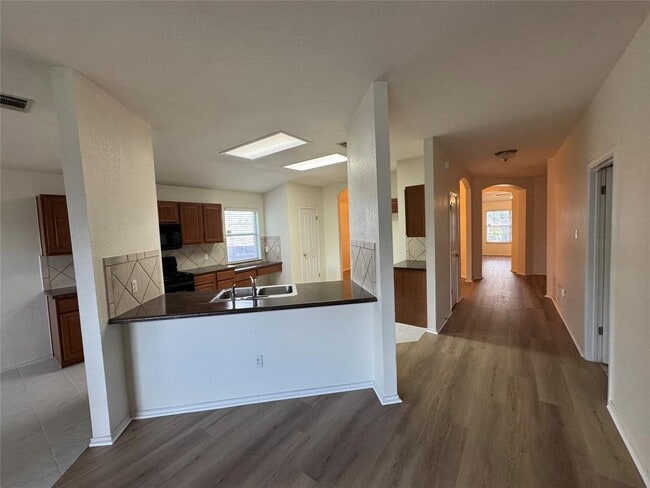 Building Photo - 215 San Felipe Dr