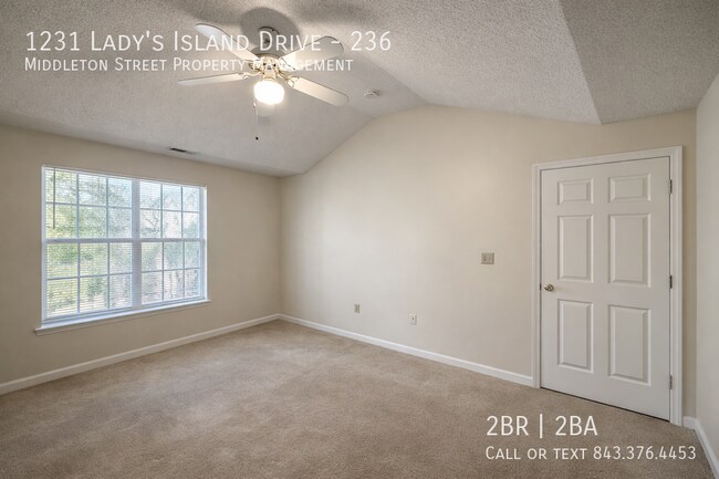 Building Photo - 1231 Ladys Island Dr