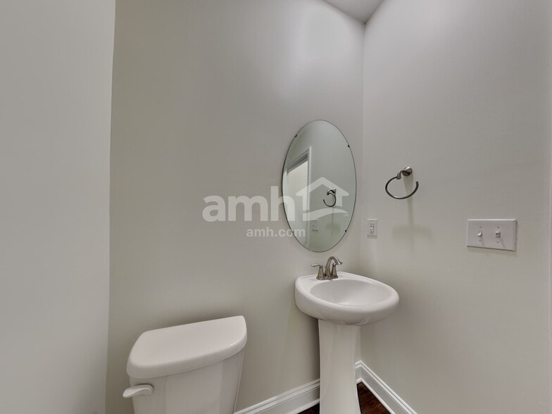 Building Photo - 13206 Jansen Ridge Way