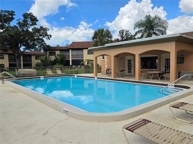 Building Photo - 12900 Vonn Rd