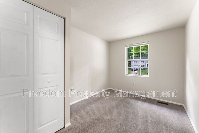 Building Photo - 2516 Tabor Ct
