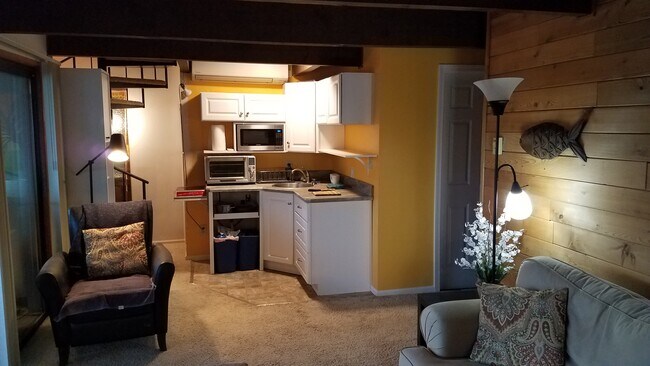 Building Photo - 11638 N Island Cove Ln
