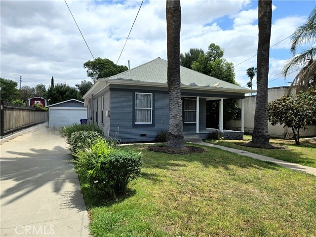Primary Photo - 298 N 6th Ave