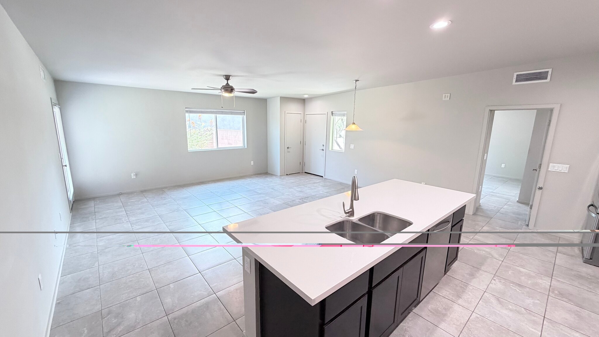 Building Photo - 3026 N Dasylirion Dr