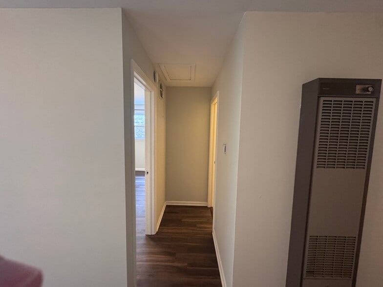 Building Photo - 5448 W Agatite Ave