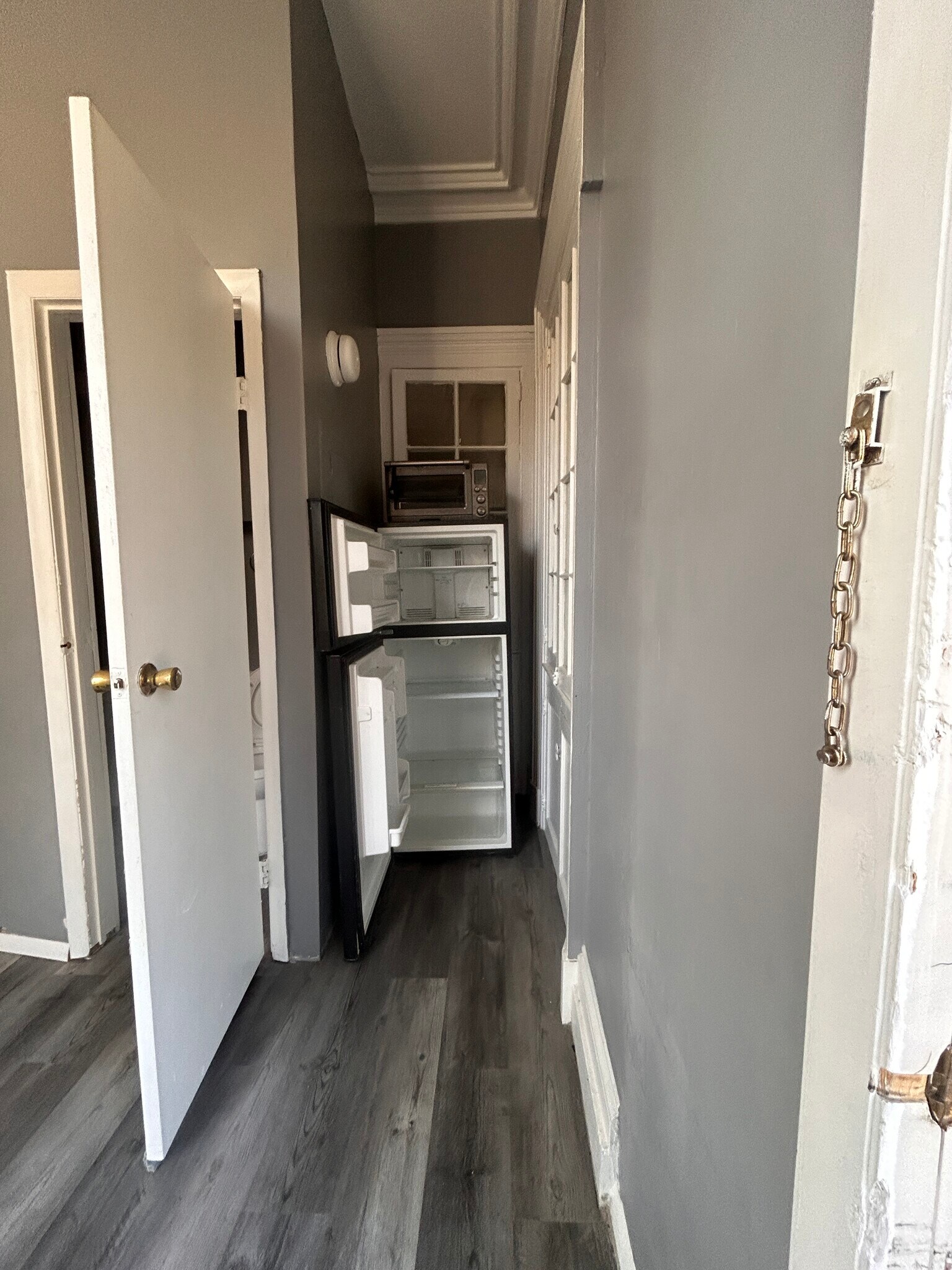 Building Photo - 1530 Pennington Rd