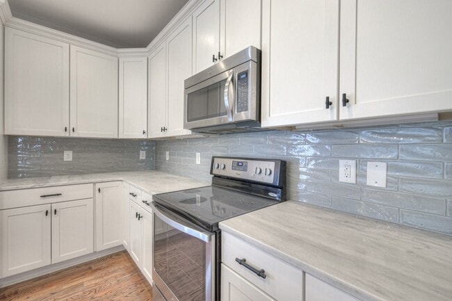 Building Photo - 1712 McKinney Ave