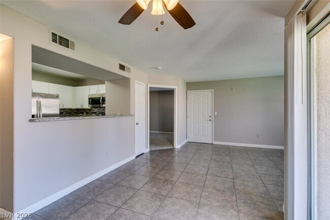 Building Photo - 2300 E Silverado Ranch Blvd