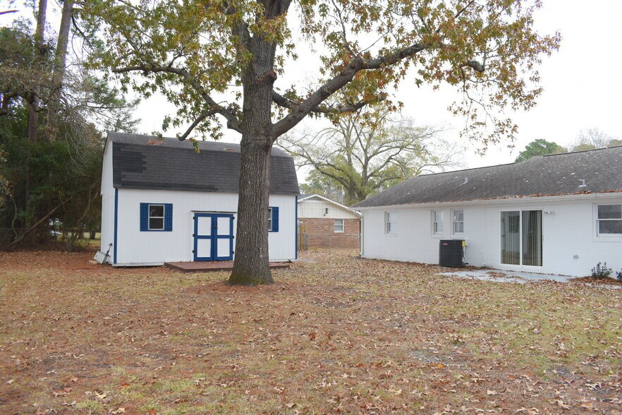 Building Photo - 4839 Berkley Dr