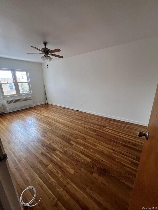 Building Photo - 85-39 75th St