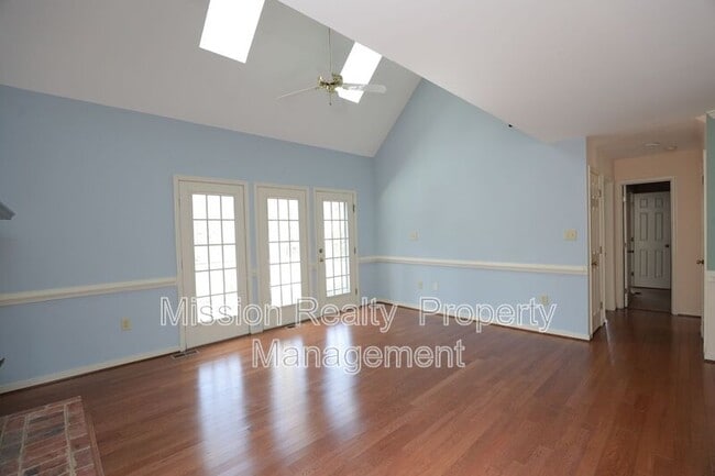 Building Photo - 12316 Boxford Ln