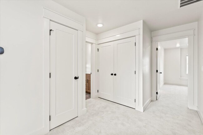 Building Photo - 4710 W Riva Capri Ct