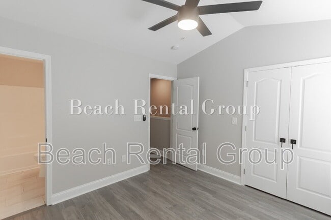 Building Photo - 773 Moen Pl