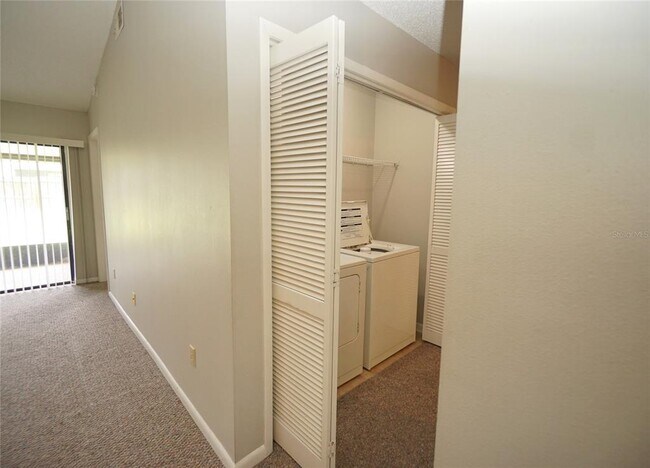 Building Photo - 8755 Hampden Dr