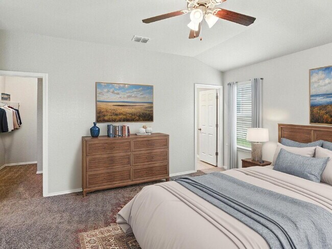 Building Photo - Immaculate 3BR/2BA Home Featuring Open-Con...