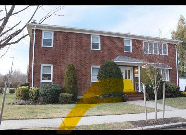 Building Photo - 0 Crystal Ave