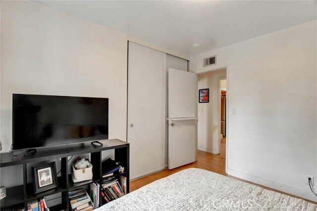 Building Photo - 722 N Belleview Ave