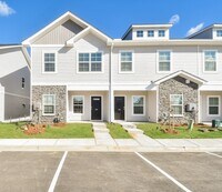 Building Photo - 706 Duck Grv Wy