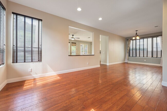 Building Photo - 11920 Mil Pitrero Rd