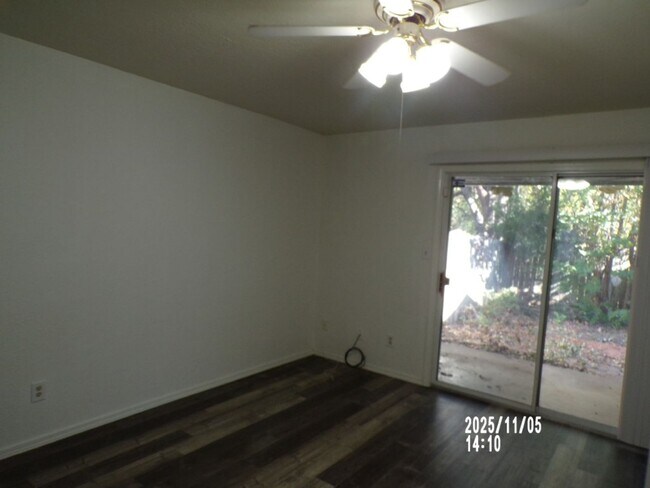 Building Photo - Close to Fort Sill, East side neighborhood