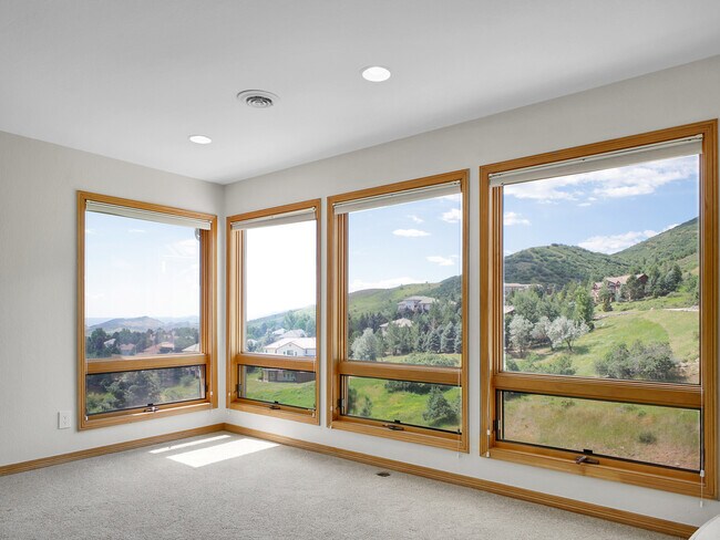 Building Photo - 16374 Sandstone Dr