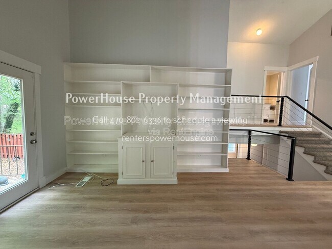 Building Photo - 120 Leeward Ln