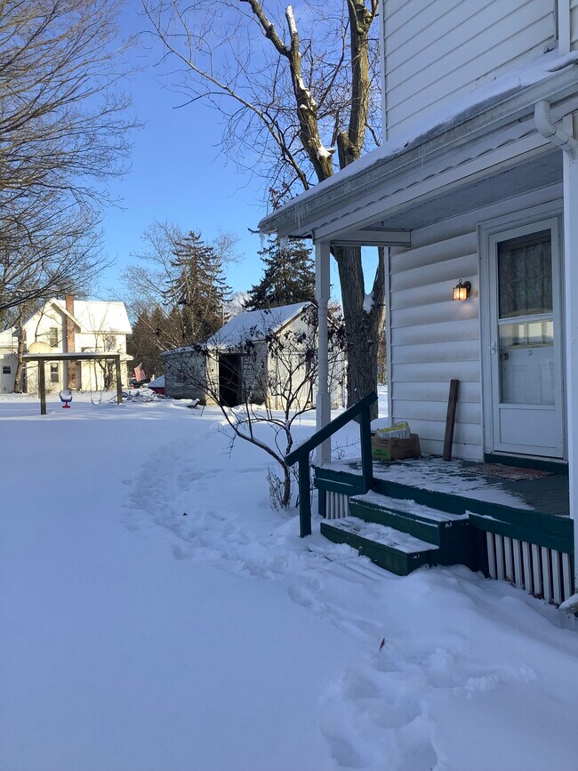 Huge backyard - 127 Oak St