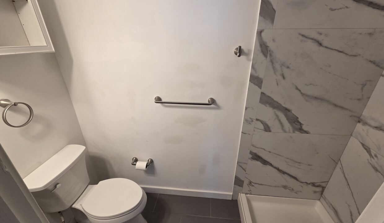 Building Photo - 2720 College Ave