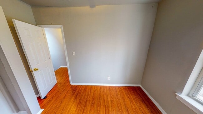 Building Photo - 2429 Druid Hill Ave
