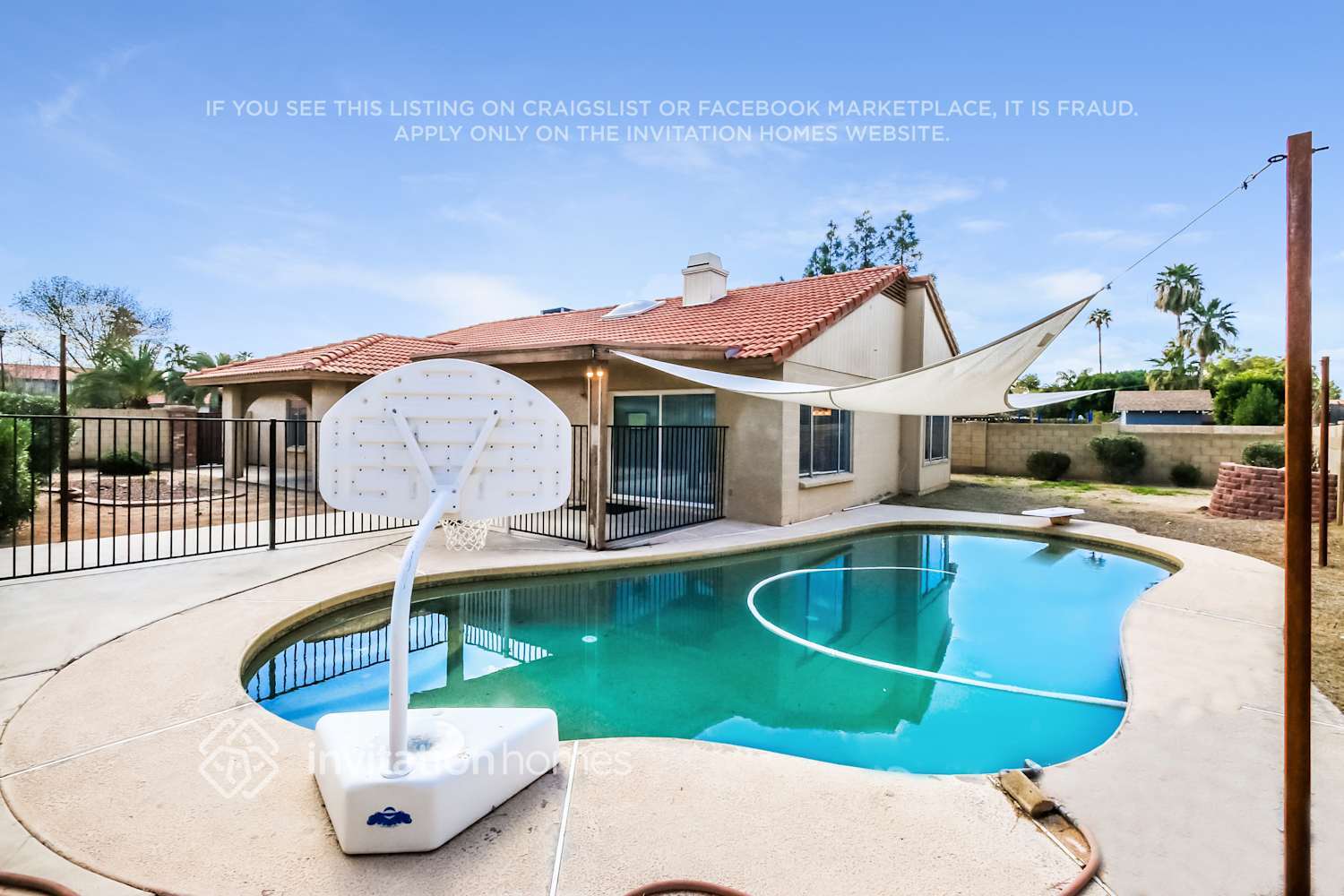 Building Photo - 2706 W Highland St