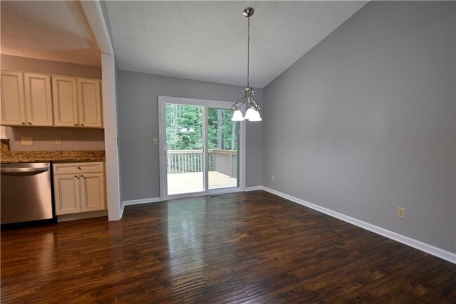 Building Photo - 459 Ridgetop Dr NW