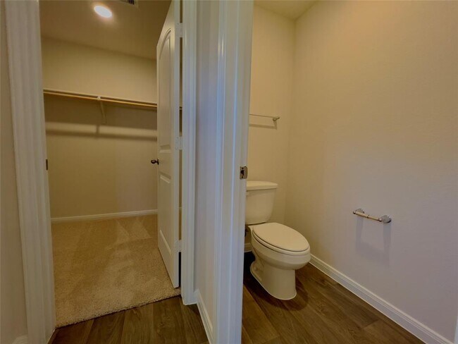 Building Photo - 314 Addison Pl