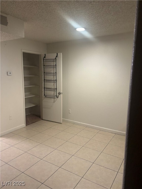 Building Photo - 220 Mission Newport Ln